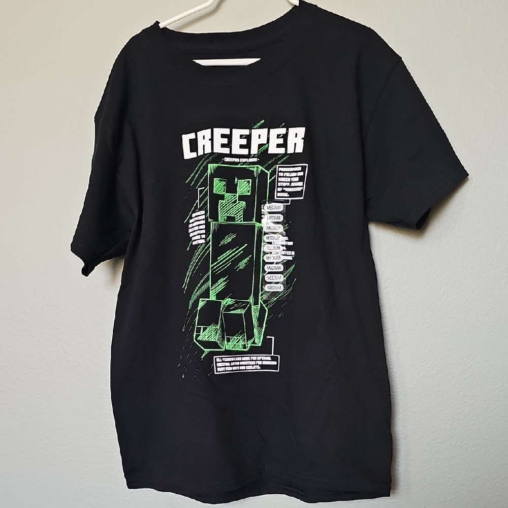 Minecraft Creeper Graphic Tee - Black and Green NWT Medium